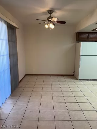 Photo #5: 2589971 Listing 