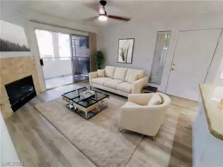 Photo #2: 2589997 Listing 