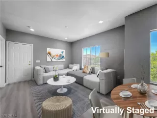 Photo #1: 2590063 Listing