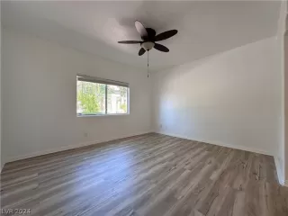 Photo #1: 2590123 Listing 