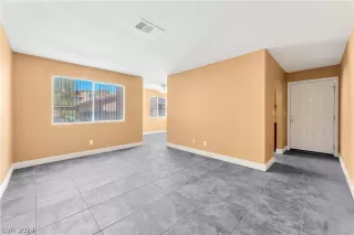 Photo #2: 2590154 Listing 