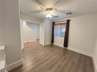 Photo #3: 2590158 Listing 