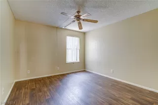 Photo #6: 2590239 Listing 