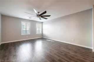 Photo #2: 2590242 Listing 