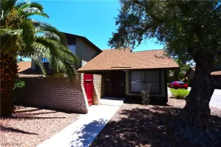 Photo #1: 2590246 Listing 