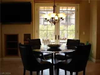 Photo #3: 2590279 Listing 