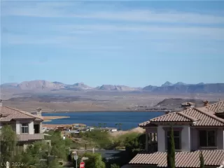 Photo #6: 2590279 Listing 