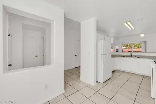 Photo #3: 2590289 Listing 