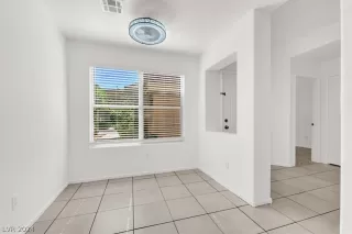 Photo #5: 2590289 Listing 