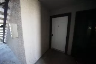 Photo #2: 2590290 Listing 