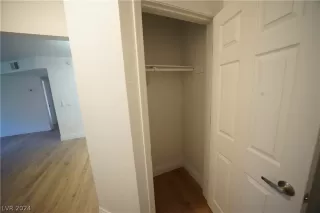 Photo #4: 2590290 Listing 