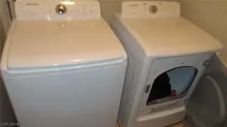 Photo #5: 2590295 Listing 