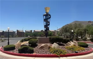 Photo #1: 2590315 Listing