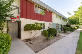 Photo #2: 2590316 Listing