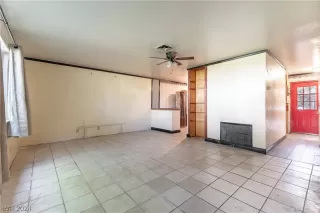 Photo #4: 2590316 Listing