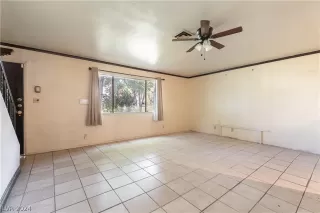 Photo #5: 2590316 Listing