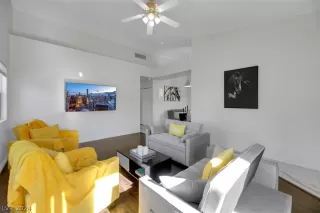 Photo #2: 2590321 Listing 