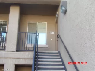 Photo #1: 2590331 Listing 