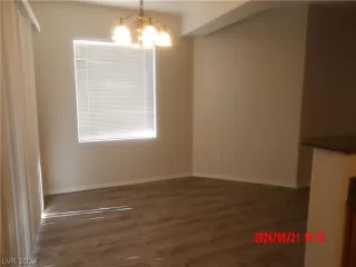 Photo #4: 2590331 Listing 