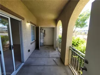 Photo #1: 2590335 Listing 