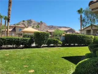 Photo #3: 2590335 Listing 