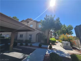 Photo #5: 2590335 Listing 