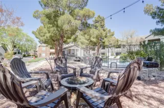 Photo #1: 2590352 Listing 