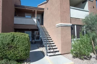 Photo #2: 2590352 Listing 