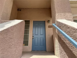 Photo #2: 2590362 Listing 