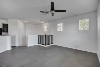 Photo #4: 2590390 Listing 