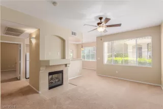 Photo #3: 2590396 Listing