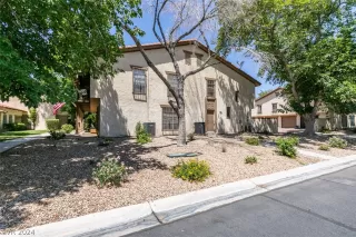 Photo #2: 2590418 Listing 