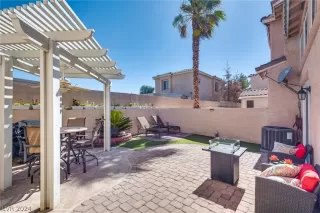 Photo #3: 2590511 Listing 