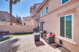 Photo #4: 2590511 Listing 