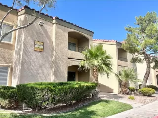 Photo #2: 2590513 Listing 