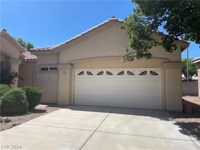 MLS: 2590524 Condo For Sale