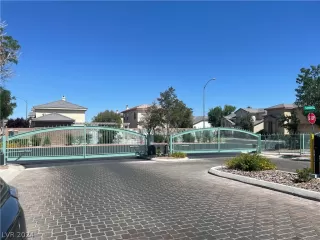 Photo #2: 2590524 Listing 