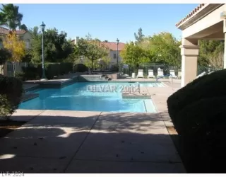 Photo #3: 2590524 Listing 