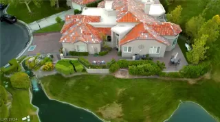 Photo #2: 2590538 Listing 