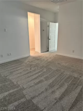 Photo #6: 2590558 Listing 
