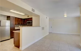 Photo #5: 2590563 Listing 