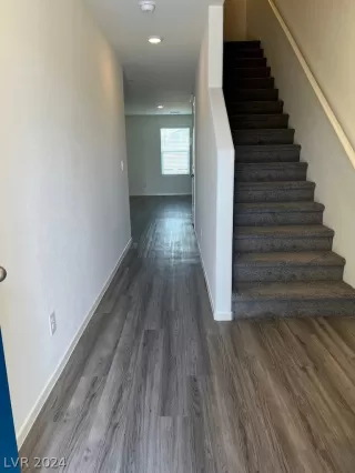 Photo #4: 2590585 Listing 