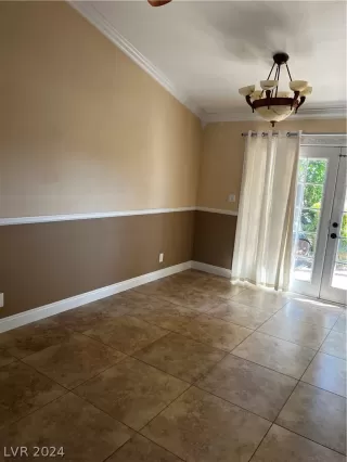 Photo #5: 2590595 Listing 