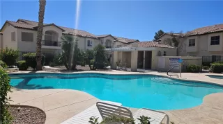 Photo #1: 2590596 Listing