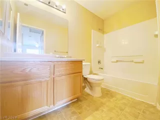 Photo #1: 2590704 Listing 