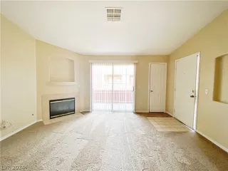 Photo #5: 2590704 Listing 