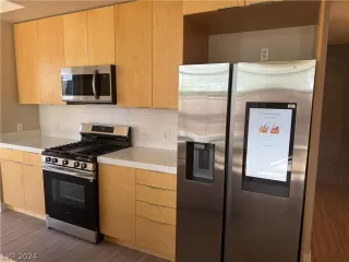 Photo #2: 2590715 Listing 