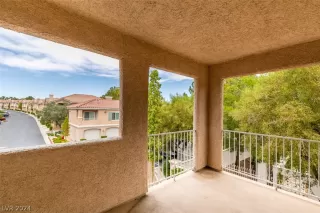 Photo #6: 2590726 Listing 