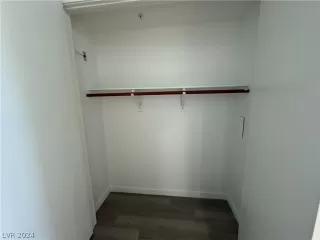 Photo #4: 2590741 Listing 