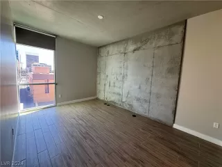 Photo #5: 2590771 Listing 